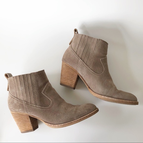 Dolce Vita Shoes - Dolce Vita Tan Suede Western Heeled Booties 6.5